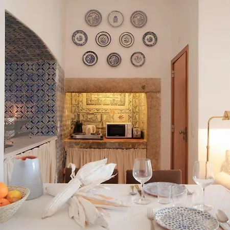 Traditional In Alfama * Lissabon